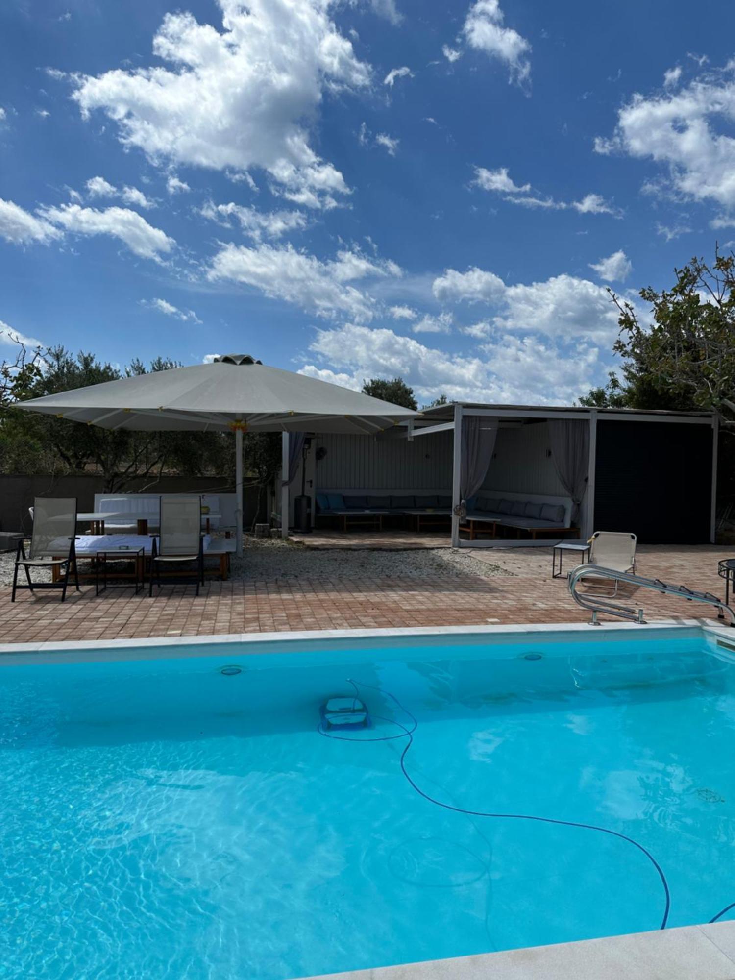 Solmar Aegina With Private Pool - Jacuzzi Apartman Khloi Kültér fotó