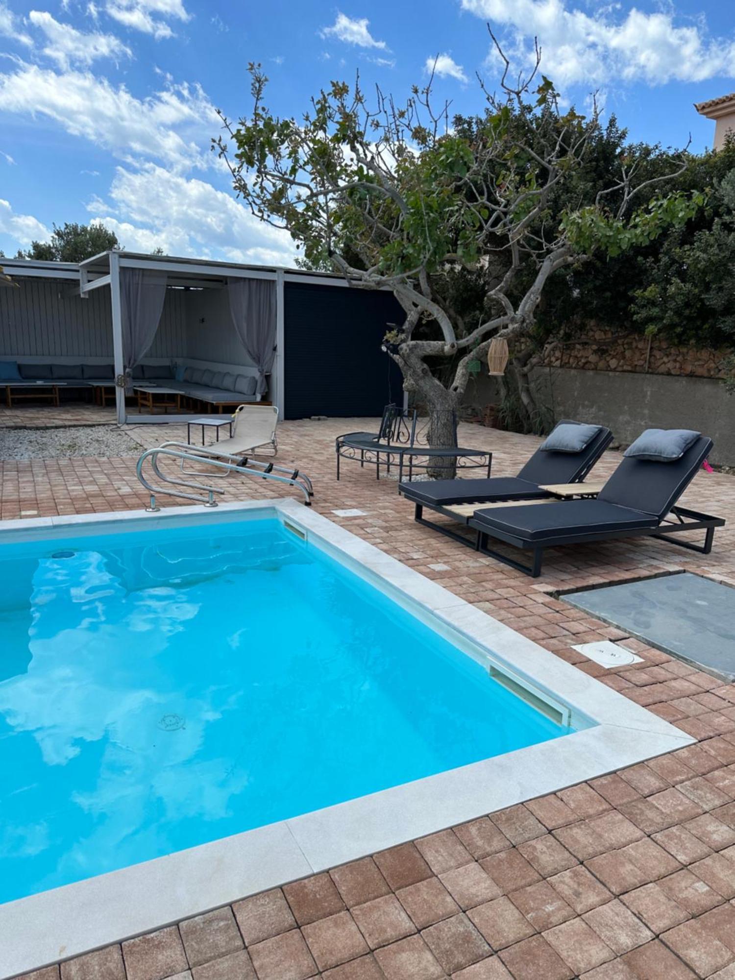 Solmar Aegina With Private Pool - Jacuzzi Apartman Khloi Kültér fotó